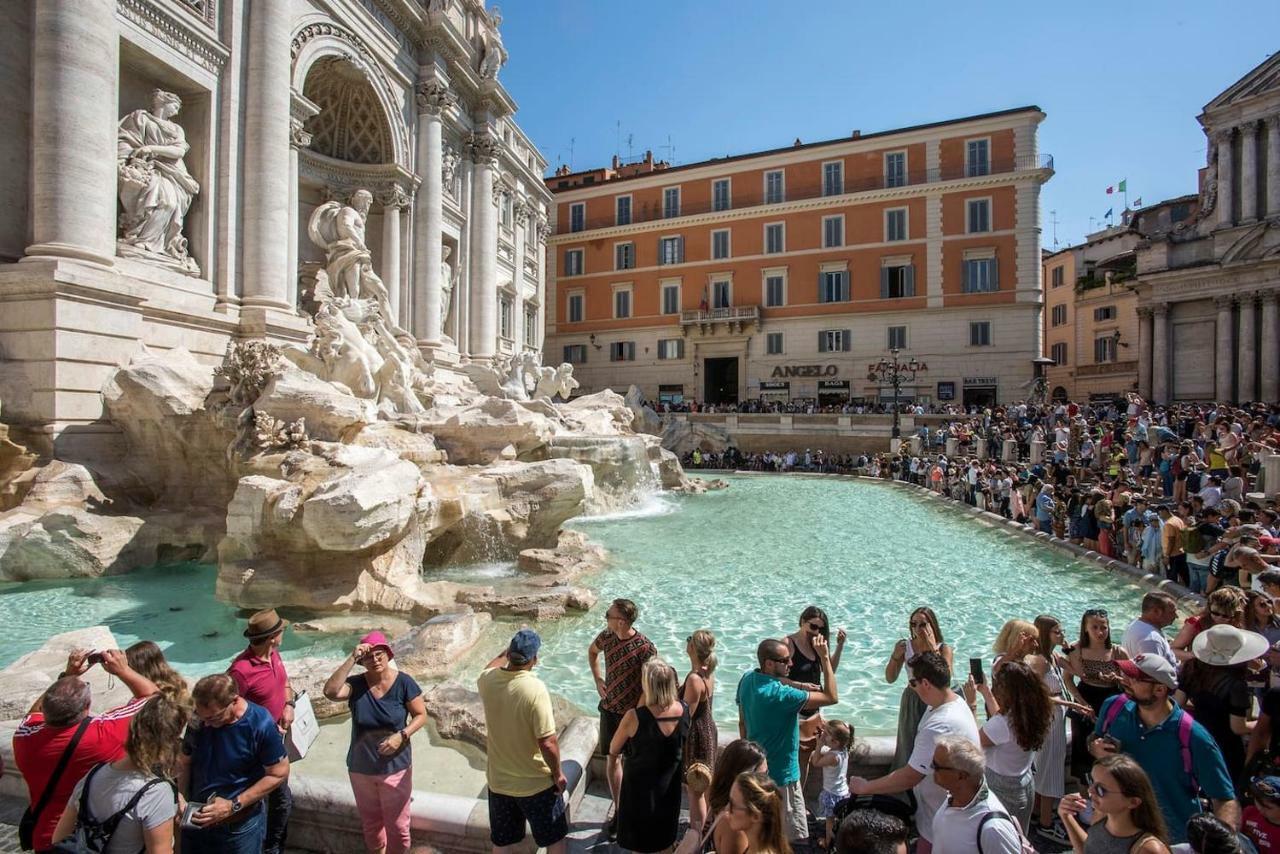 Апартаменти La Finestra Su Fontana Di Trevi - Charming View Рим Екстер'єр фото